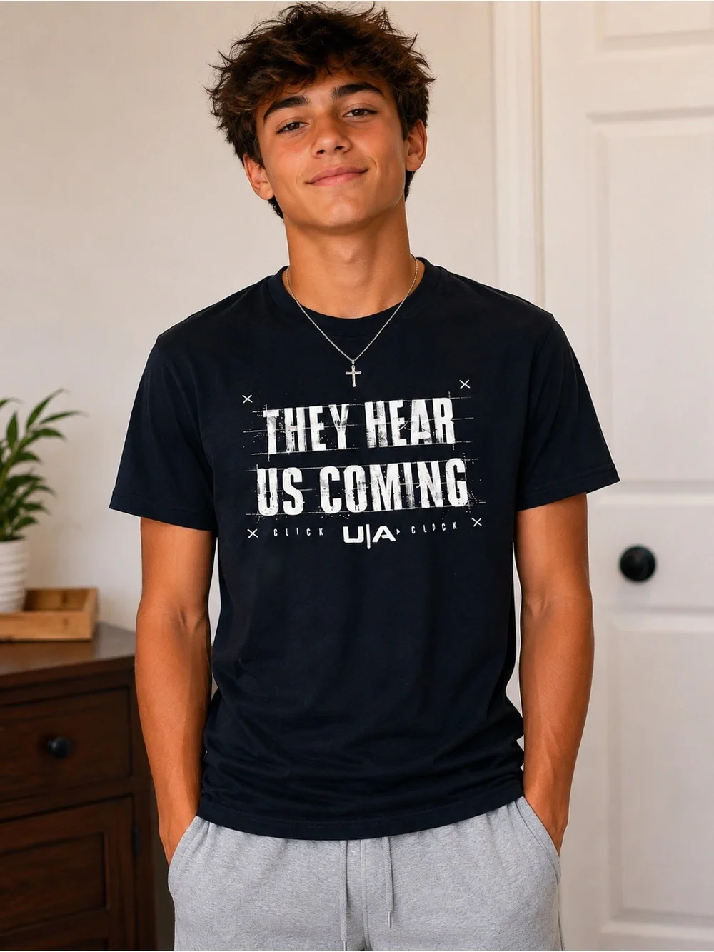 Under Armour YXL shirt